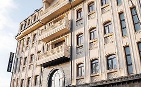 Level Hotel